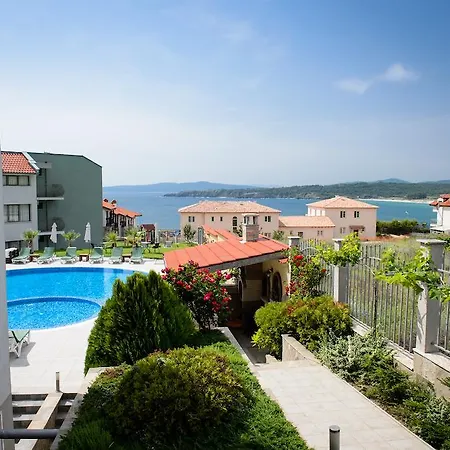 Gardenia Vacation Settlement 3*