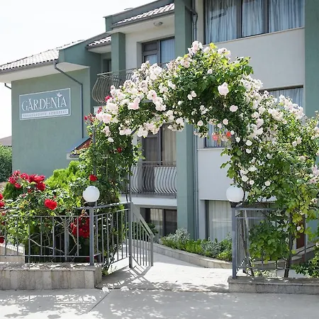 アパートホテル Gardenia Vacation Settlement ソゾポル