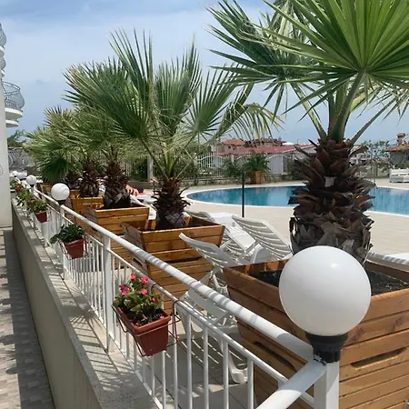 Gardenia Vacation Settlement 3*