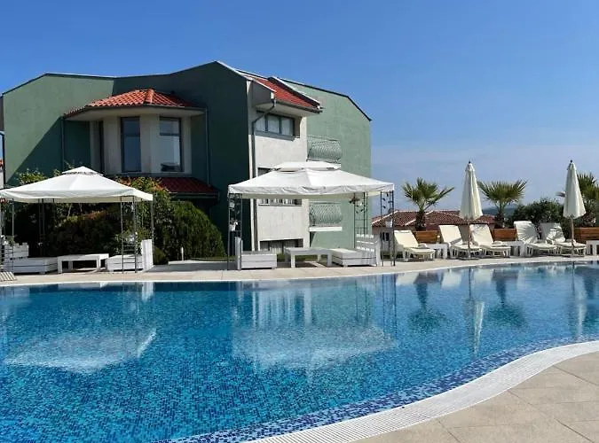 Gardenia Vacation Settlement Apartmanhotel 3*