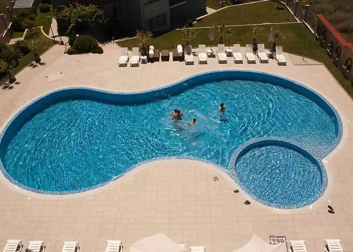 Gardenia Vacation Settlement 3*