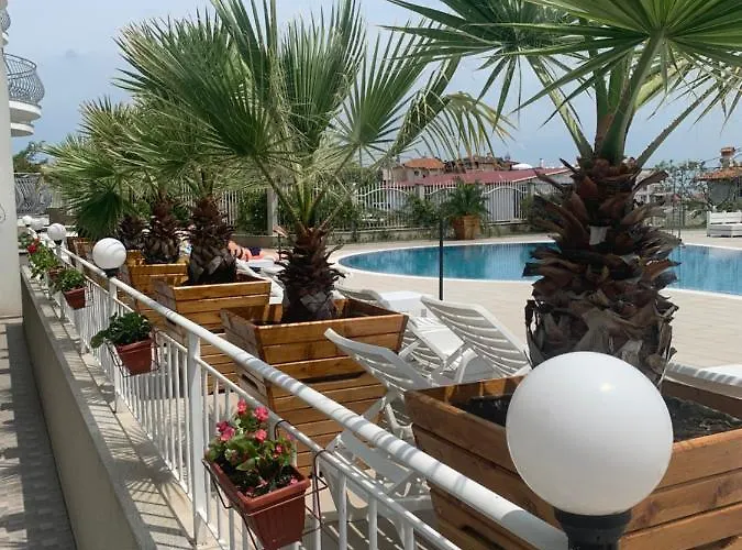 Gardenia Vacation Settlement 3*