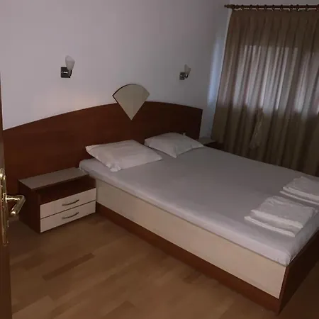 Gardenia Vacation Settlement מלון דירות 3*